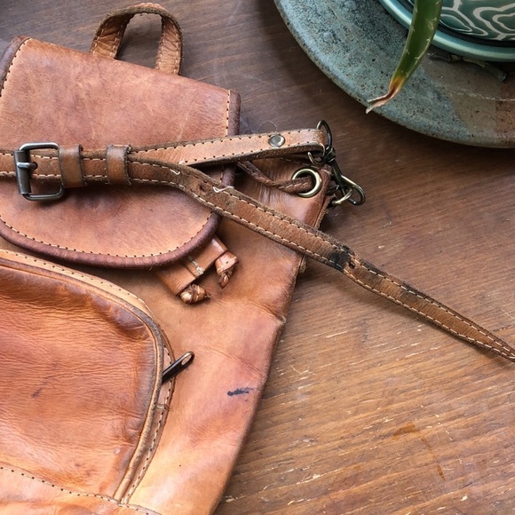 Vintage Paraguay Genuine Hand Made Leather Satchel - Picture 14 of 15